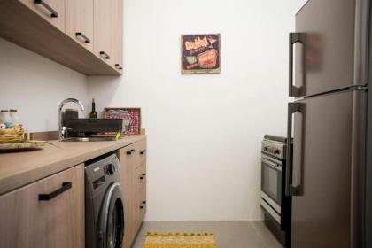 Little Urban Palace 4BR Beirut - image 13