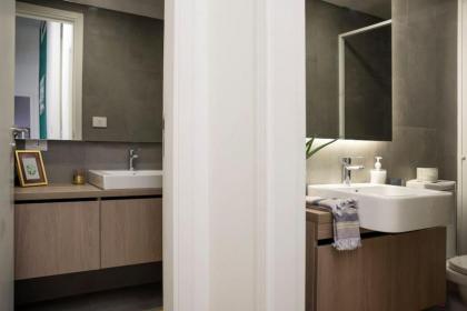 Little Urban Palace 4BR Beirut - image 14