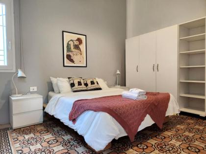 Little Urban Palace 4BR Beirut - image 17