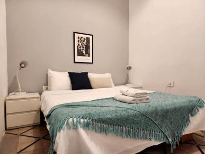 Little Urban Palace 4BR Beirut - image 19