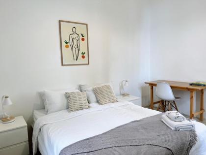 Nicely Tiled Apt Beirut 4BR - image 11