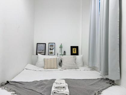 Nicely Tiled Apt Beirut 4BR - image 16
