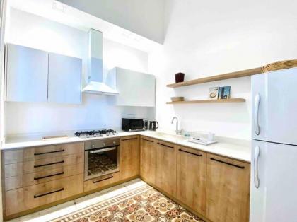 Nicely Tiled Apt Beirut 4BR - image 3