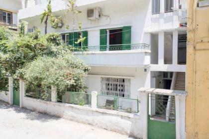 Stylish 1BR Apt in Badawi Front Yard and Rooftop - image 22