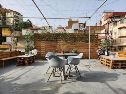 Stylish 1BR Apt in Badawi Front Yard and Rooftop - image 30