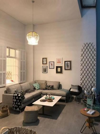 Skylight 1BR Apartment Mar Mikhael - image 3