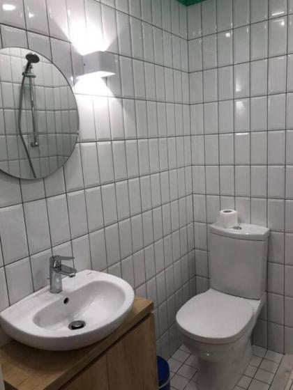 Skylight 1BR Apartment Mar Mikhael - image 8