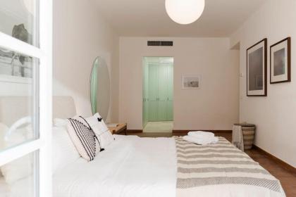 Stunning Artist House in Saifi - image 16