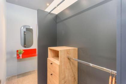 The Club 1-Bedroom Apartment in Gemmayze - image 28
