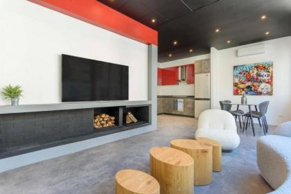 The Club 1-Bedroom Apartment in Gemmayze - image 7