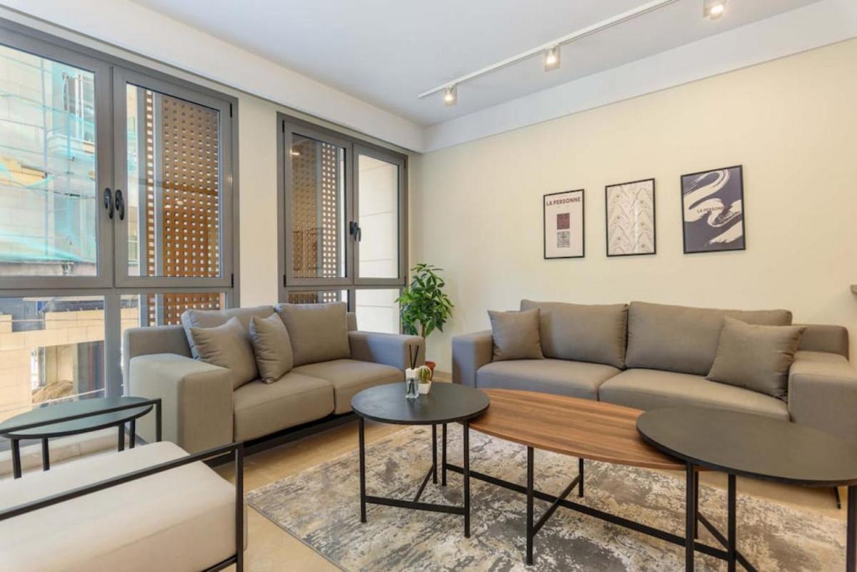 Solidere Tune 1Bedroom Apartment At Kantari Beirut - main image