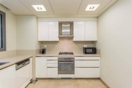 Solidere Tune 1Bedroom Apartment At Kantari Beirut - image 5