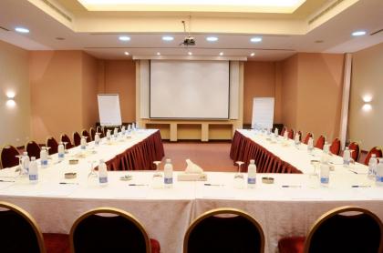 Country Lodge Hotel & Resort Beirut - image 10
