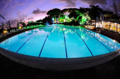 Country Lodge Hotel & Resort Beirut - image 11