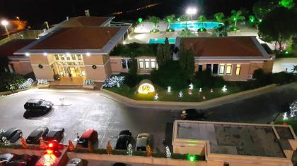 Country Lodge Hotel & Resort Beirut - image 12