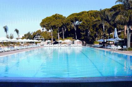 Country Lodge Hotel & Resort Beirut - image 15